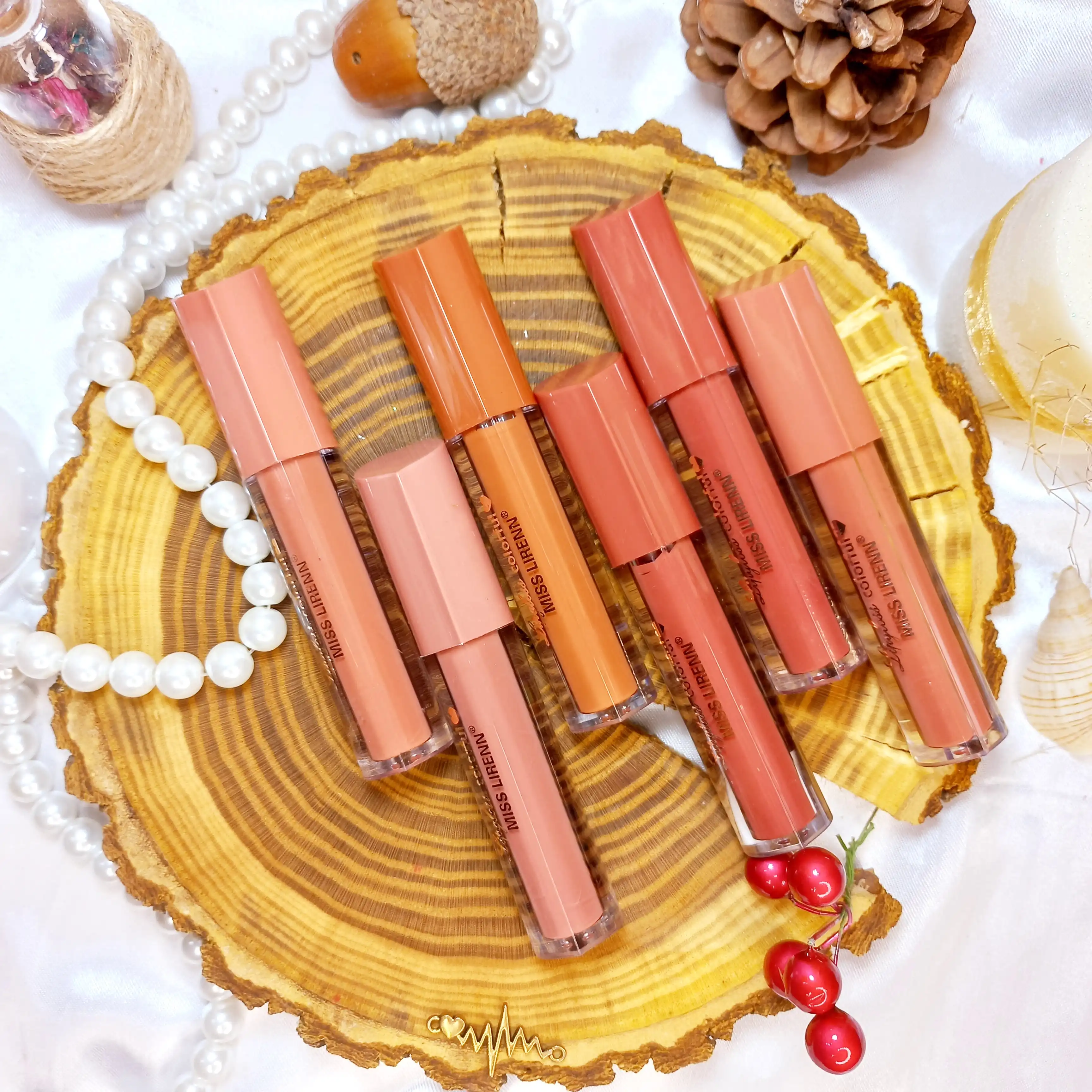 رژ لب مایع میس لیرن 1709 MISS LIRENN |