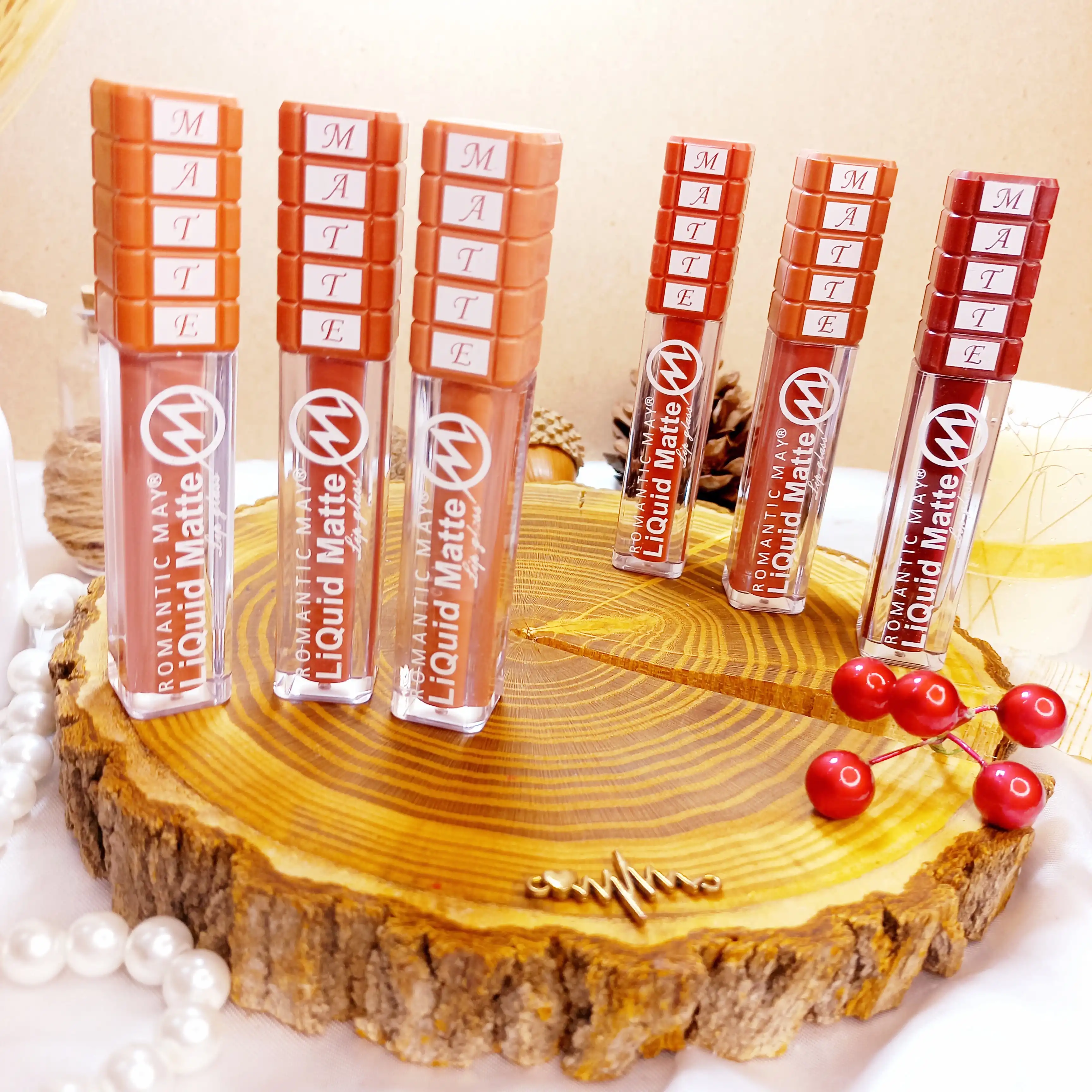 رژ لب مایع رمانتیک کد770 ROMANTIC MAY |