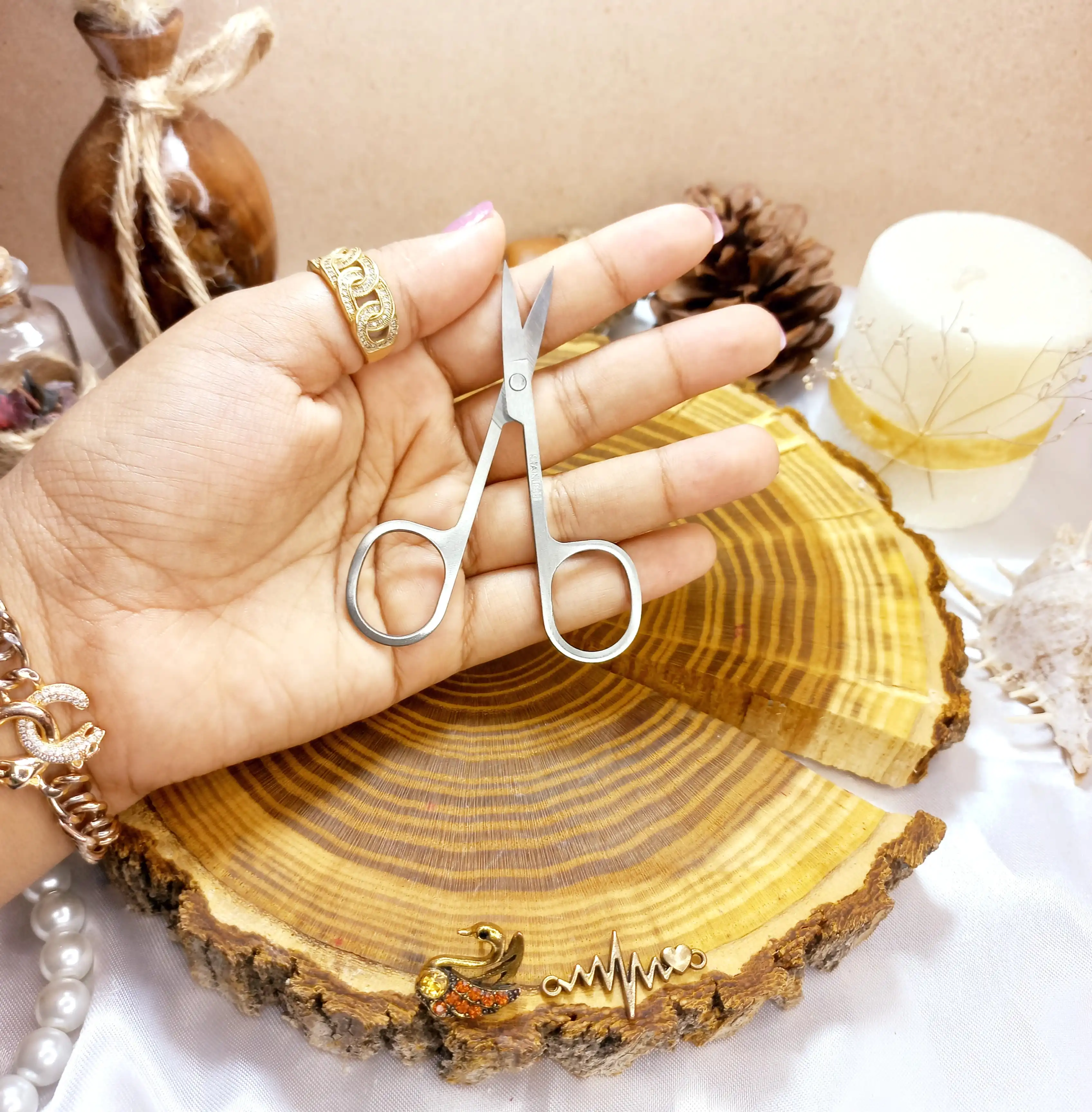 قیچی فلزی ابرو اف اند ال مدل E14G