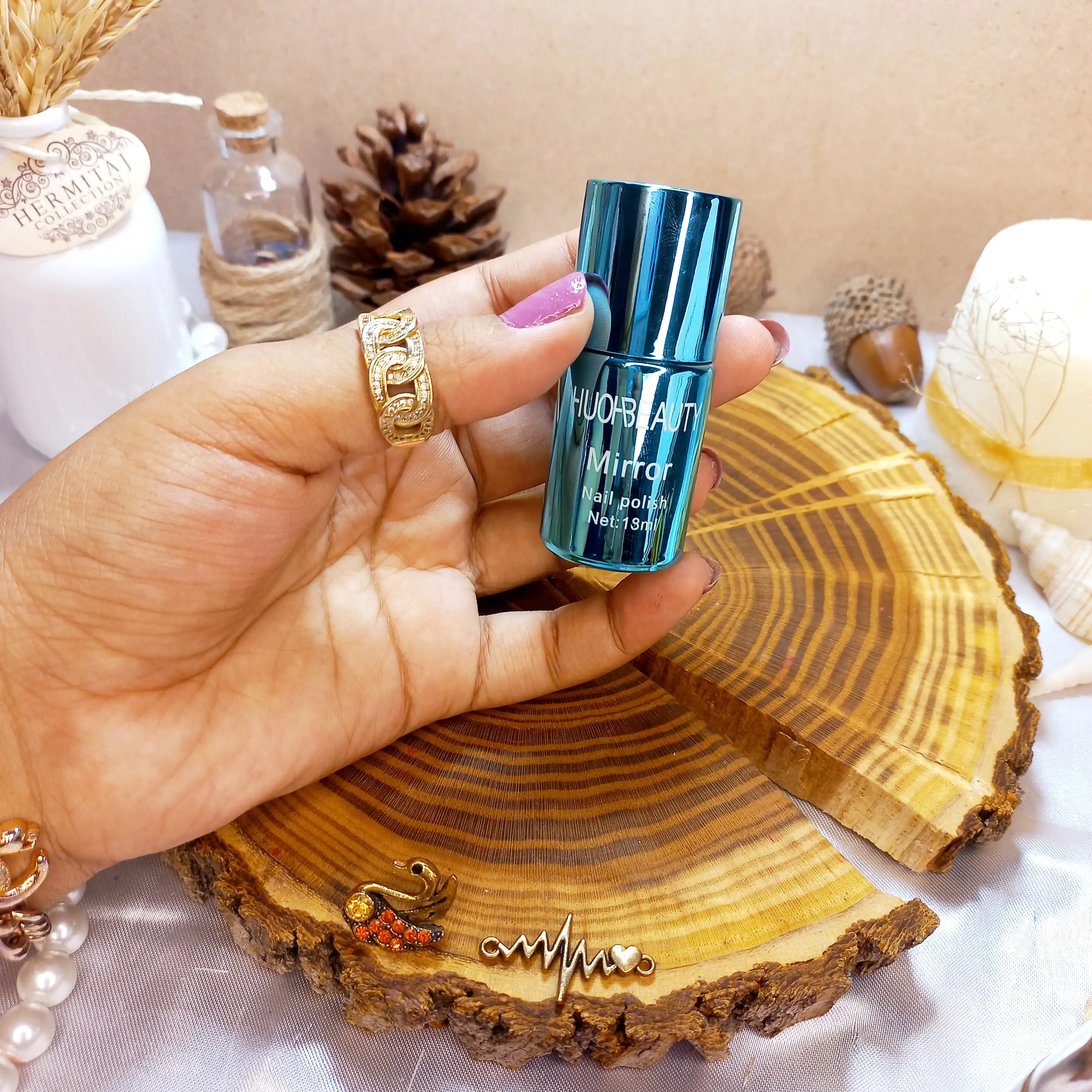 لاک آینه ای هدی بیوتی کد 2888 Huda Beauty | پخش عمده