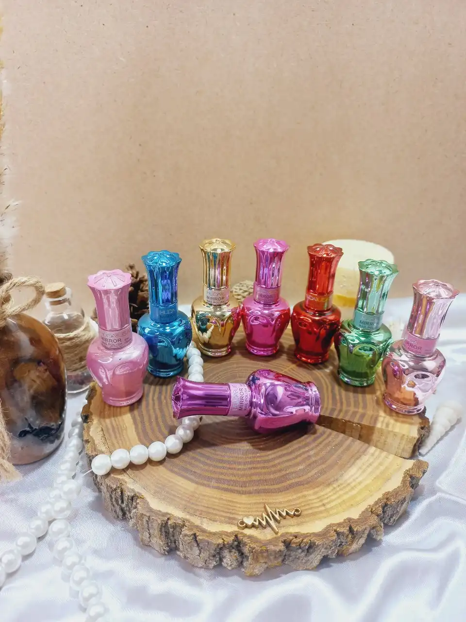 لاک آینه ای پرطرفدار هدی بیوتی Huda Beauty کد H025 | پخش عمده