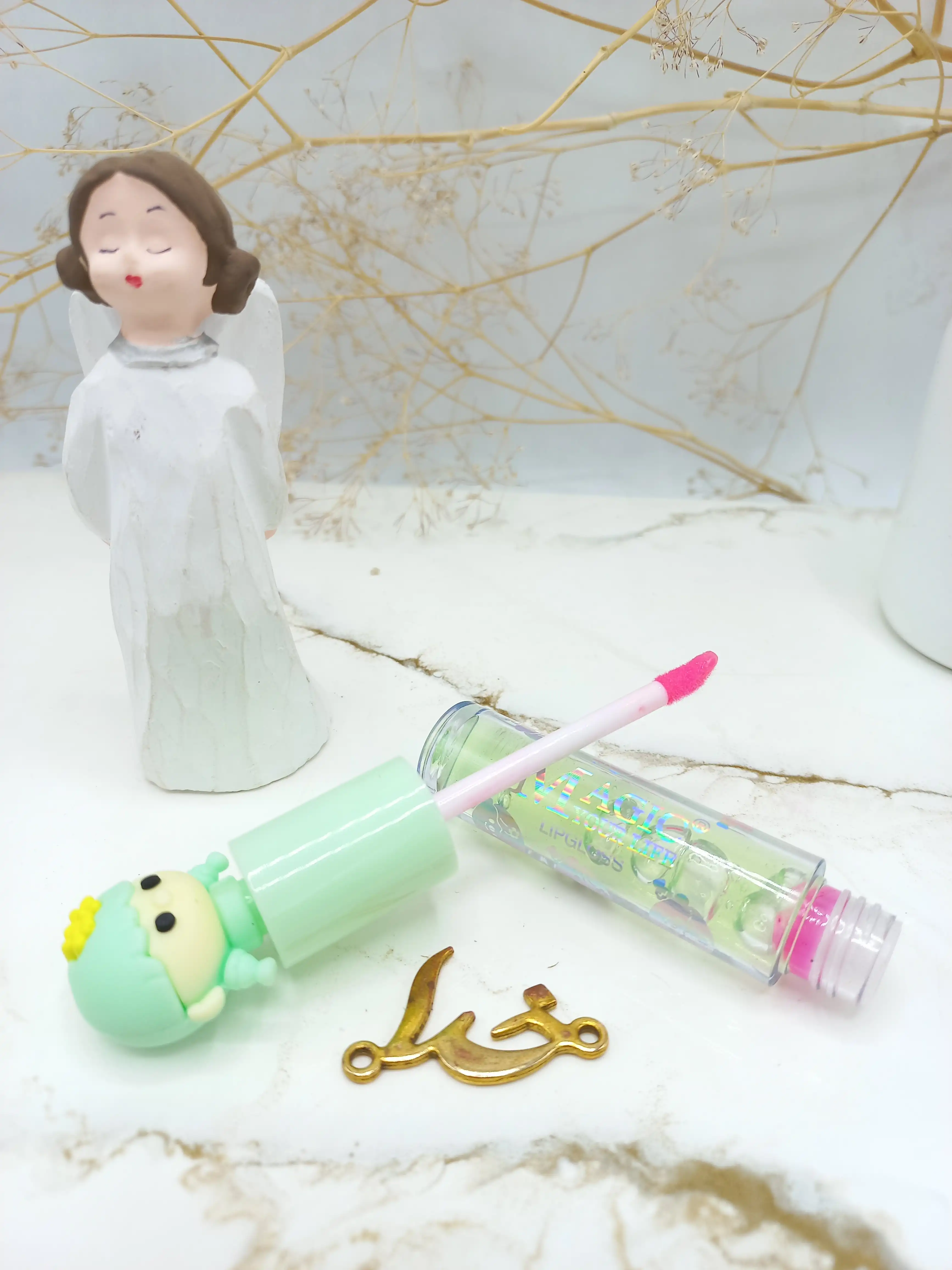 برق لب طرح عروسکی دختر مجیک MAGIC  کد LC1180
