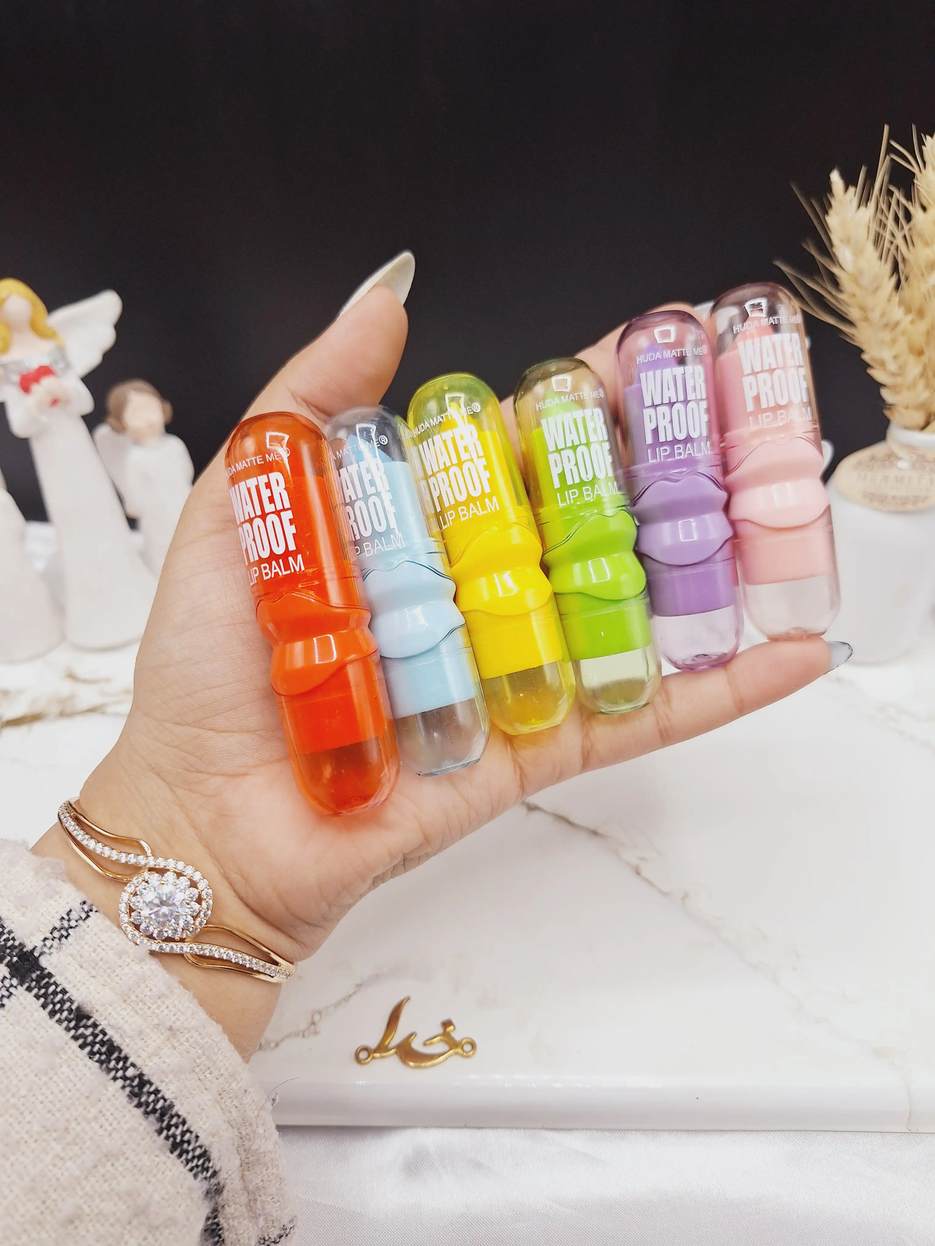 بالم حرارتی ضد آب طرح لب هدا مات می HUDA MATTE ME کد 35001