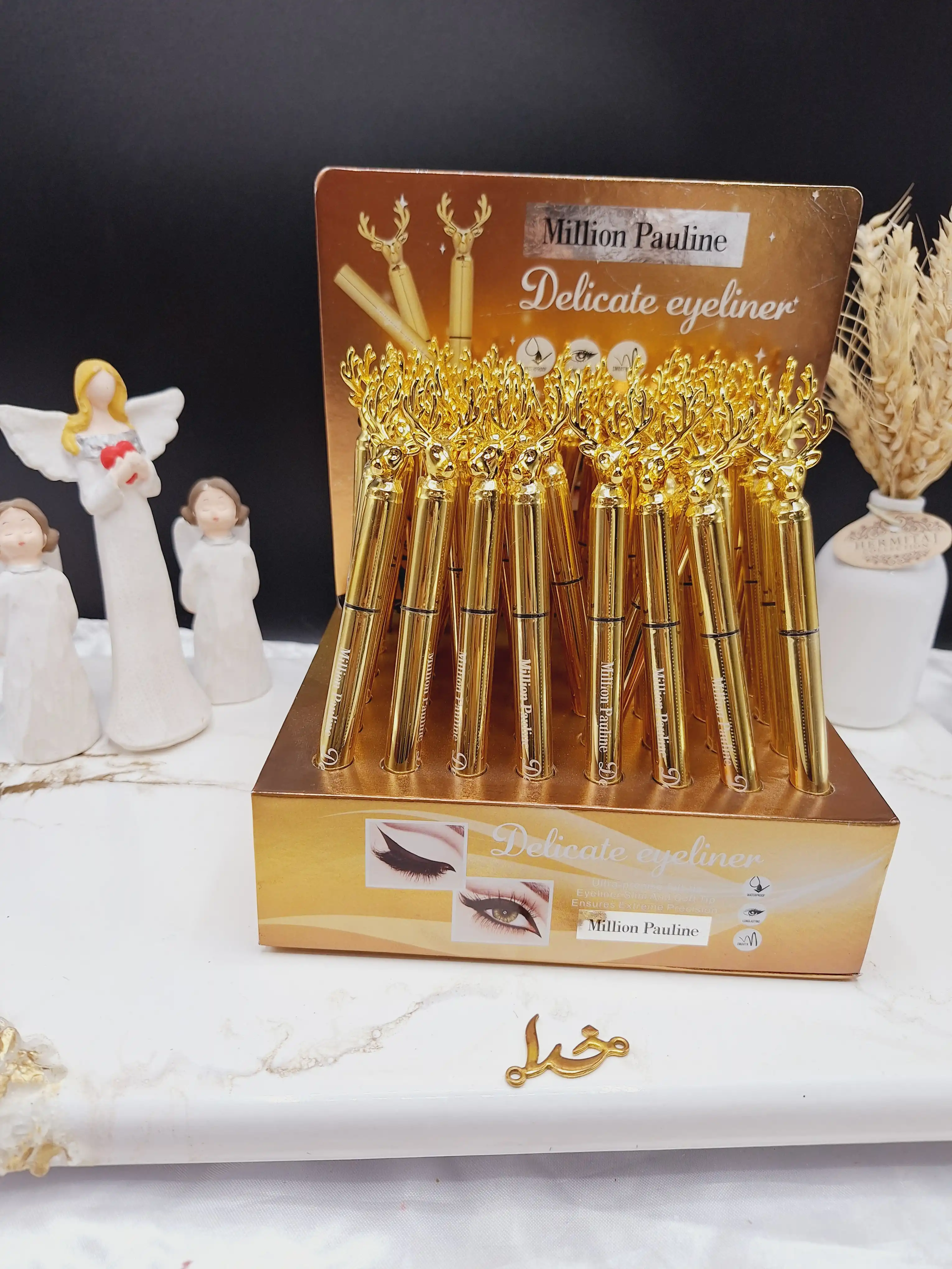 خط چشم ماژیکی طرح گوزن برند Delicate eyeliner کد M22-60