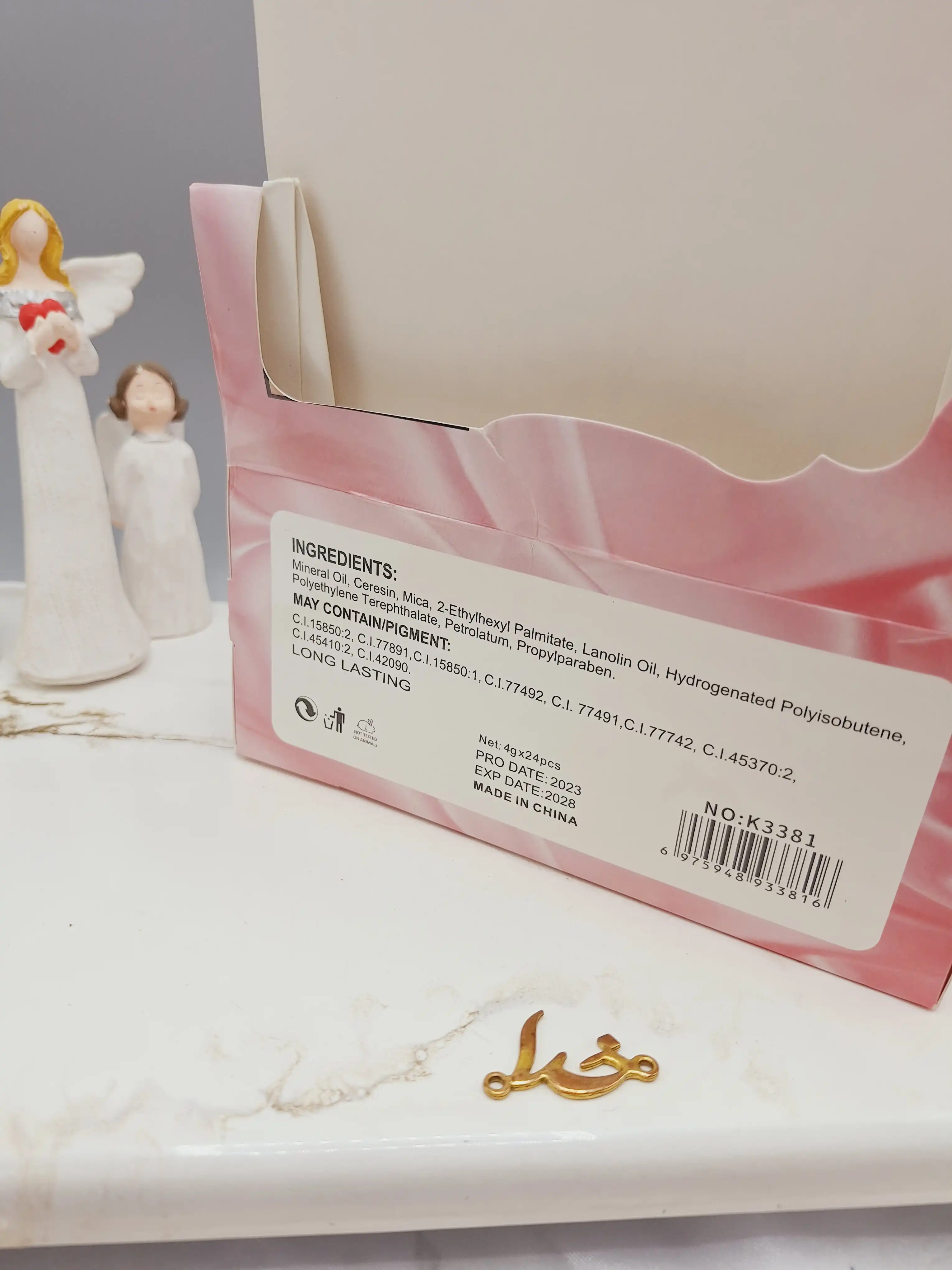 بالم لب حرارتی استیکی دو طرفه برند میس بیتی Miee Betty کد K3381