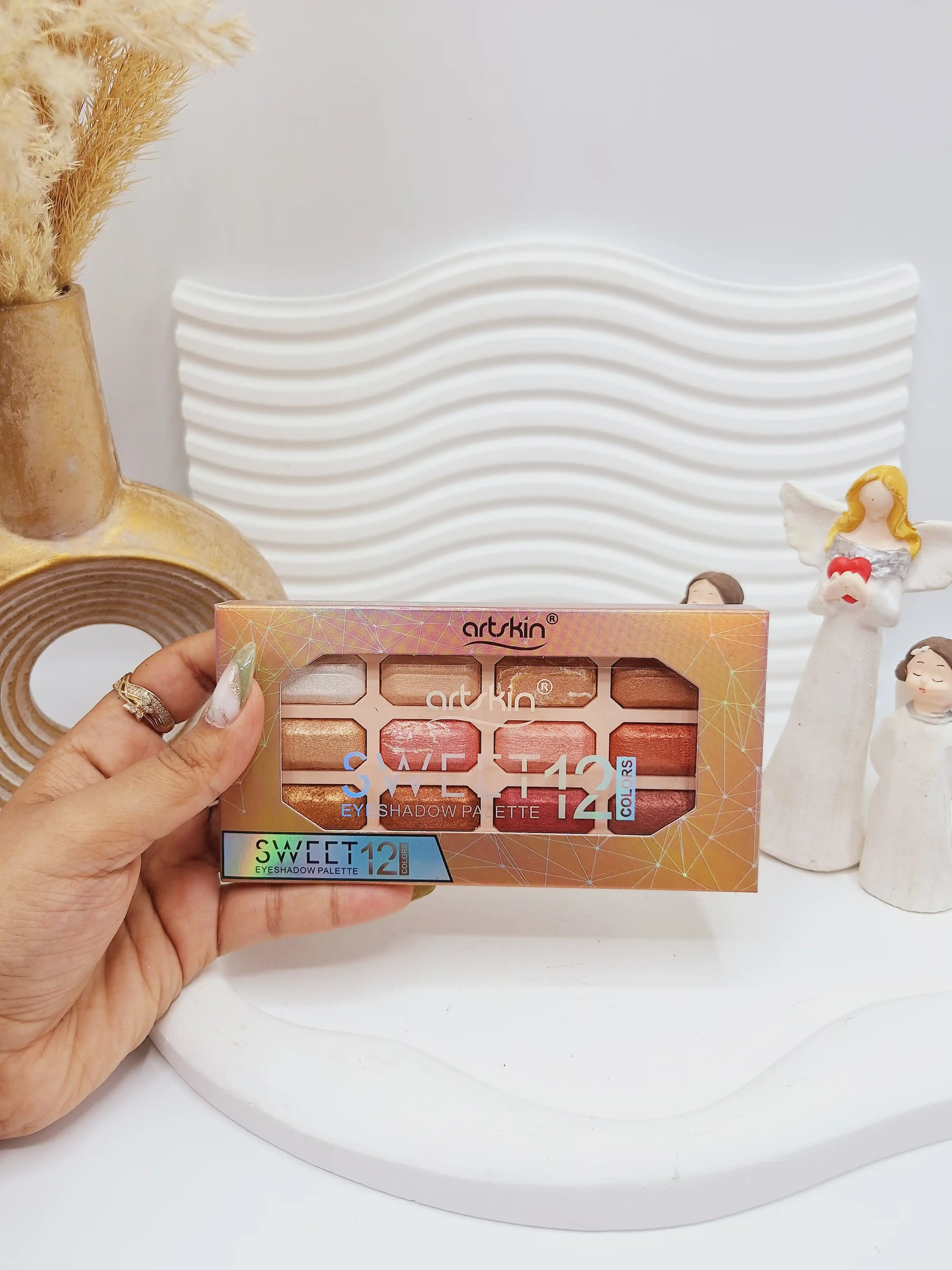 پالت سایه چشم ۱۲ رنگ برند آرت اسکین artskin کد SA976089