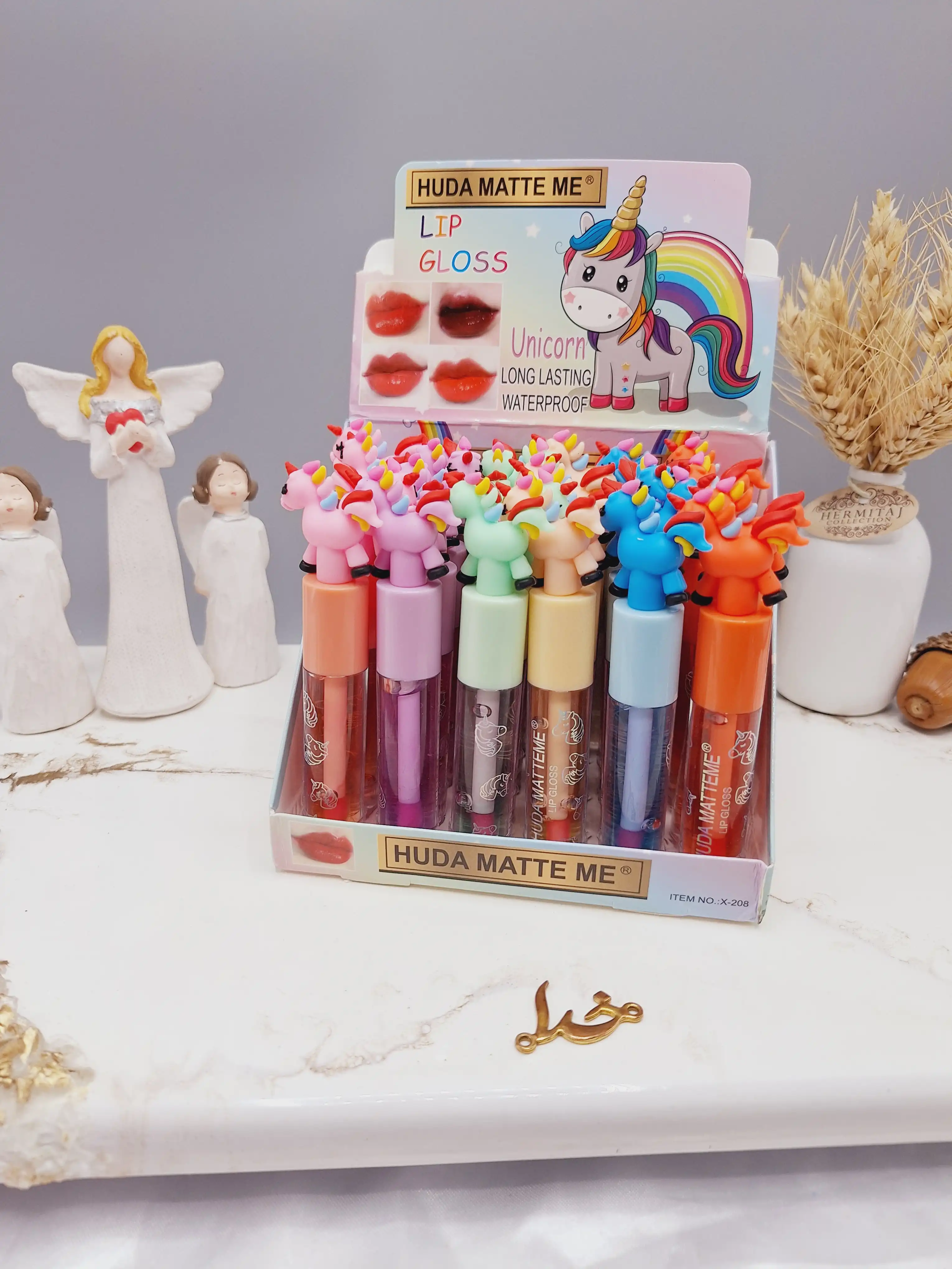 لیپ گلاس طرح اسب تک شاخ رویایی هدا مات می HUDA MATTE ME کد X208
