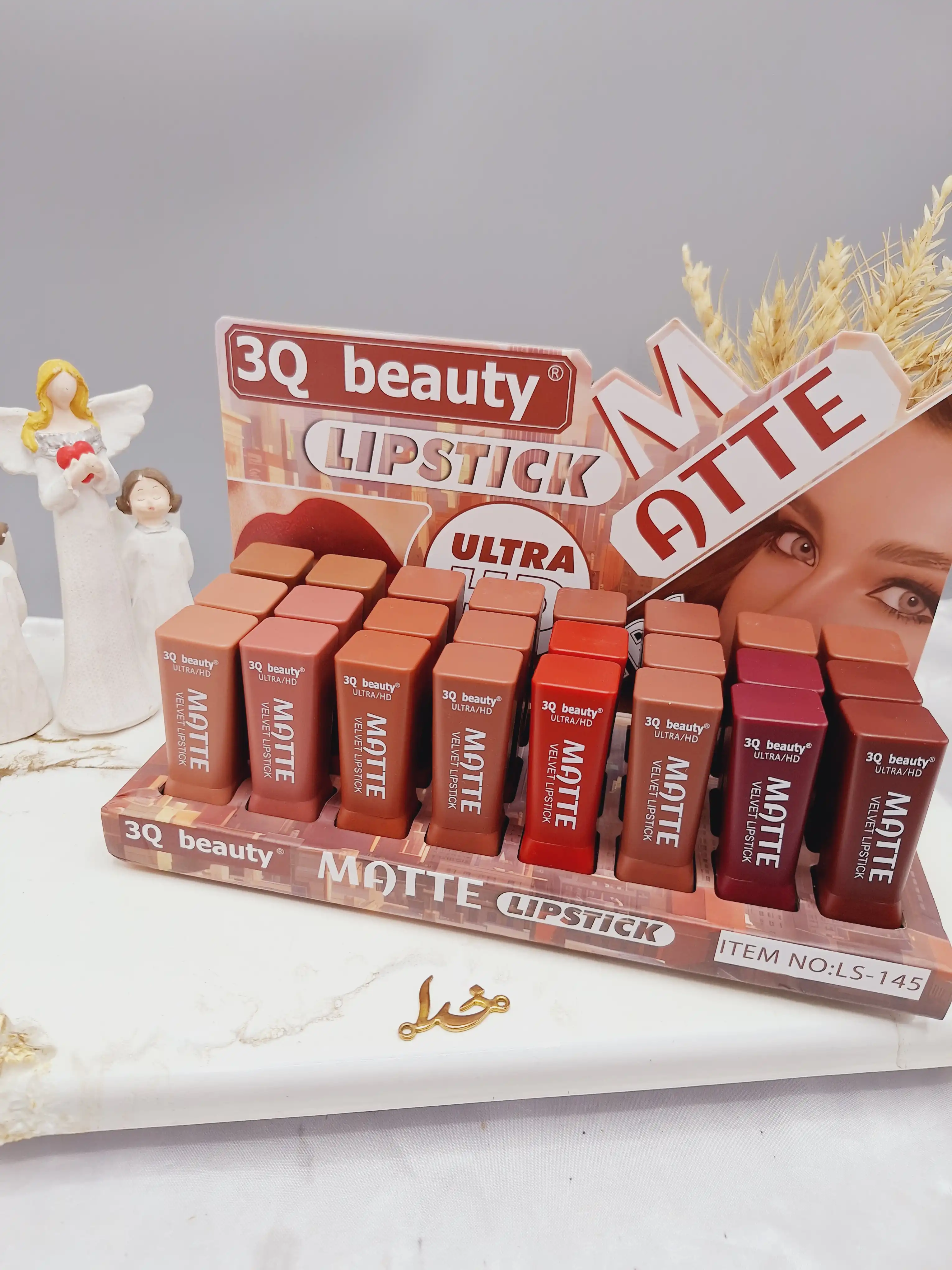پک 8 تایی رژ جامد پرطرفدار برند 3Q beauty کد LS-145