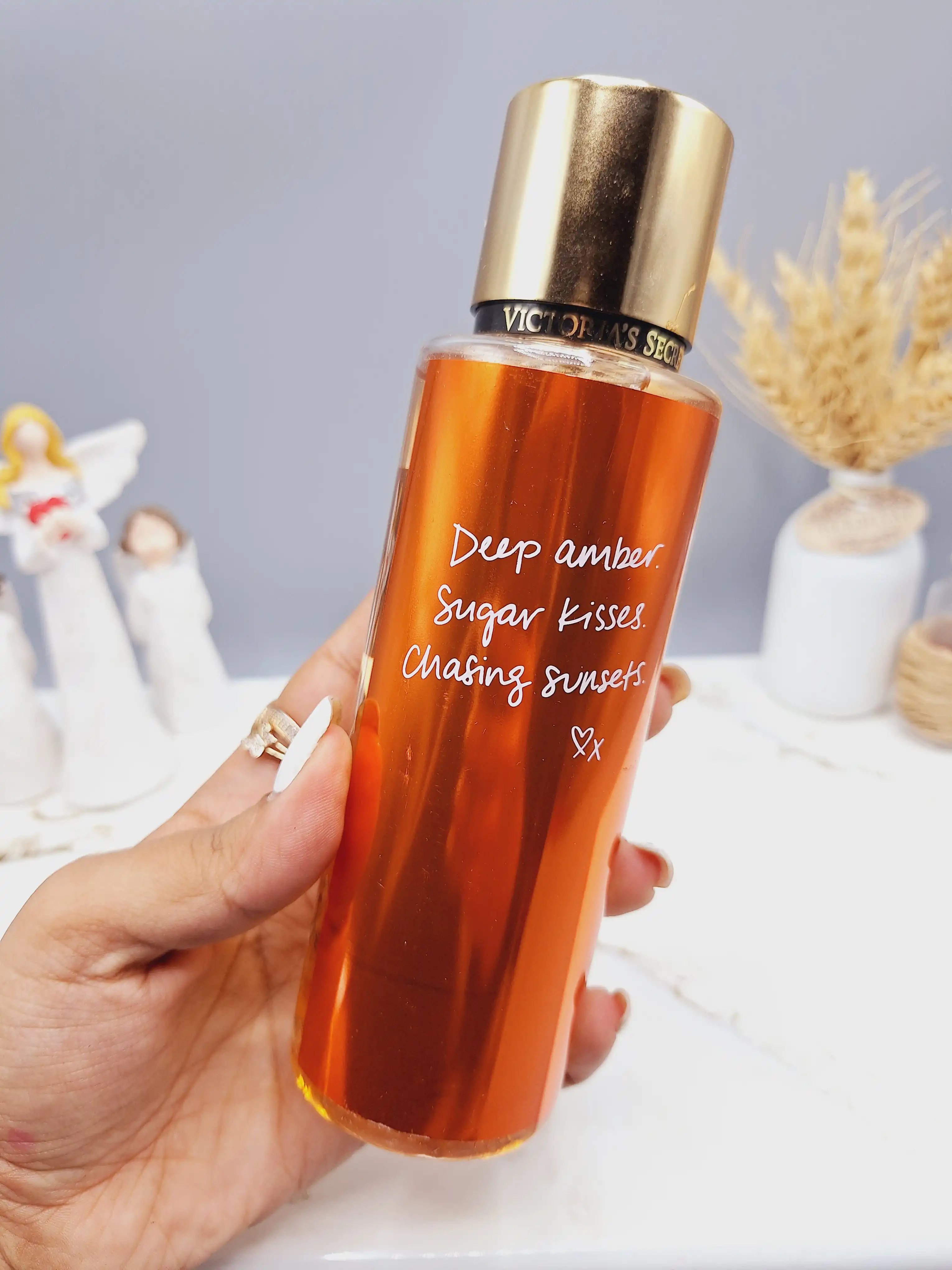 بادی اسپلش 250 ml شاین دار ویکتوریا سکرت مدل Amber Romance اورجینال