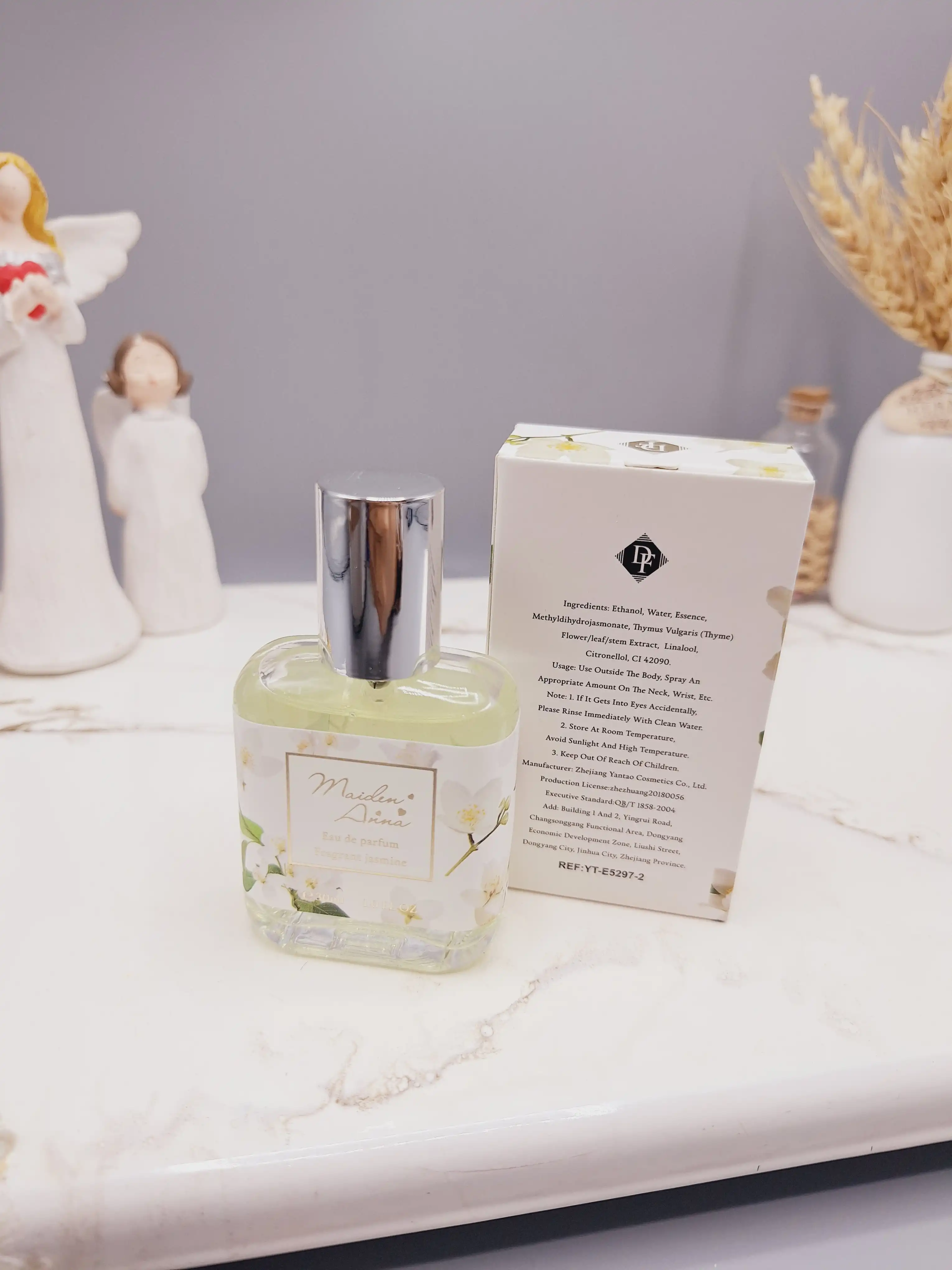 عطر مینی فانتزی دخترانه 30میل مدل شکوفه یاس ساخت چین کد YT-5297-2