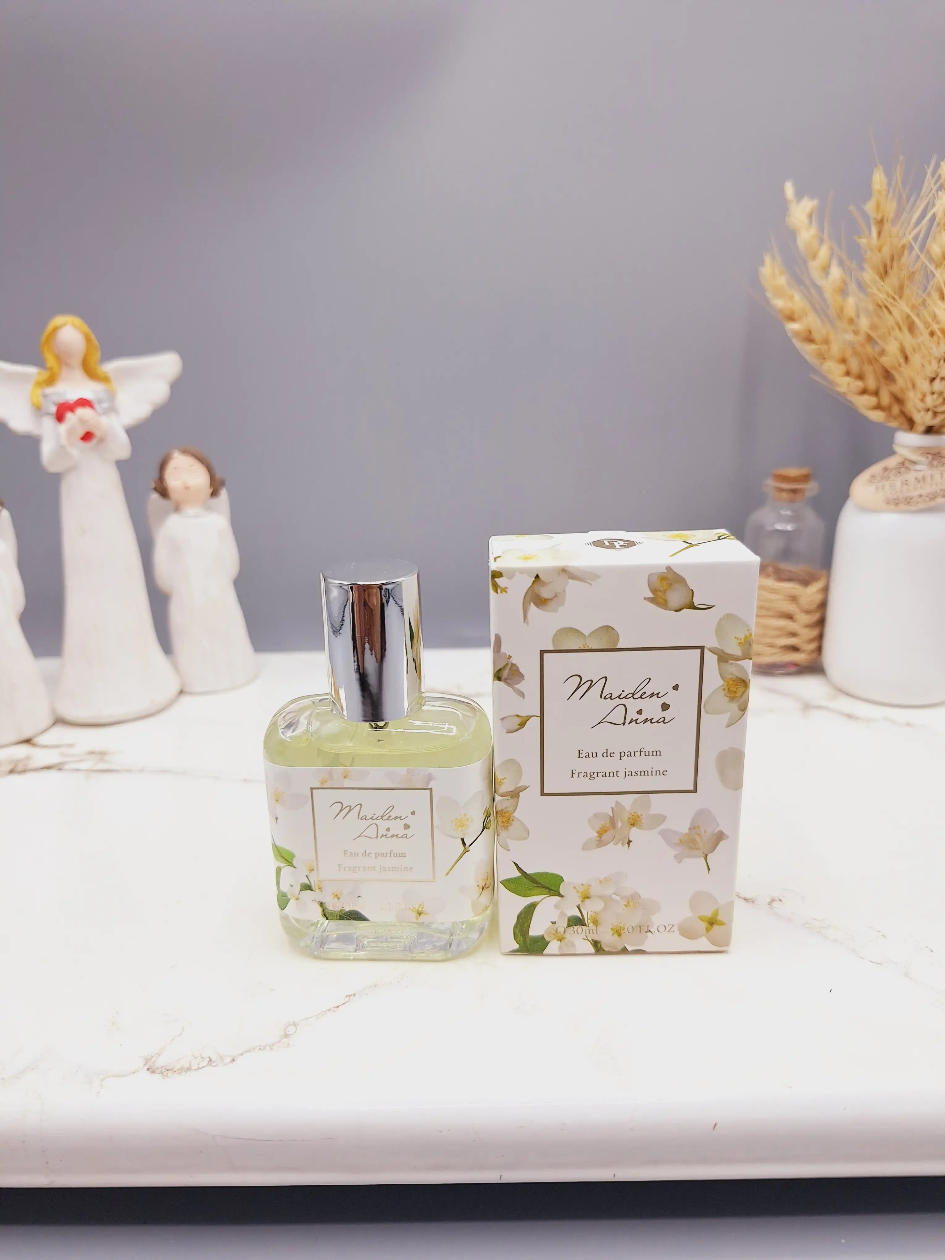 عطر مینی فانتزی دخترانه 30میل مدل شکوفه یاس ساخت چین کد YT-5297-2