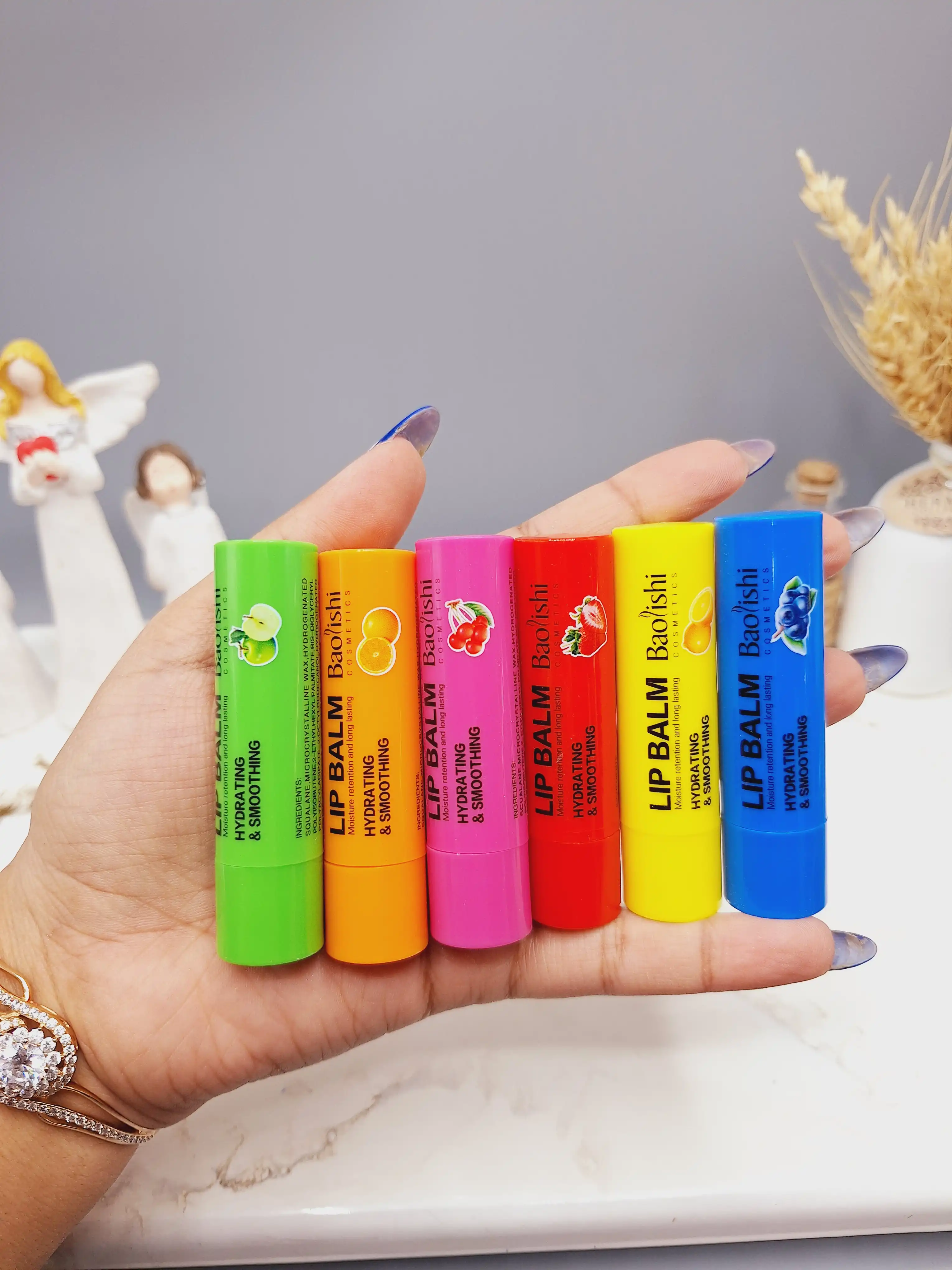 بالم لب رنگارنگ با کیفیت و خوش بو Baolishi کد 4010