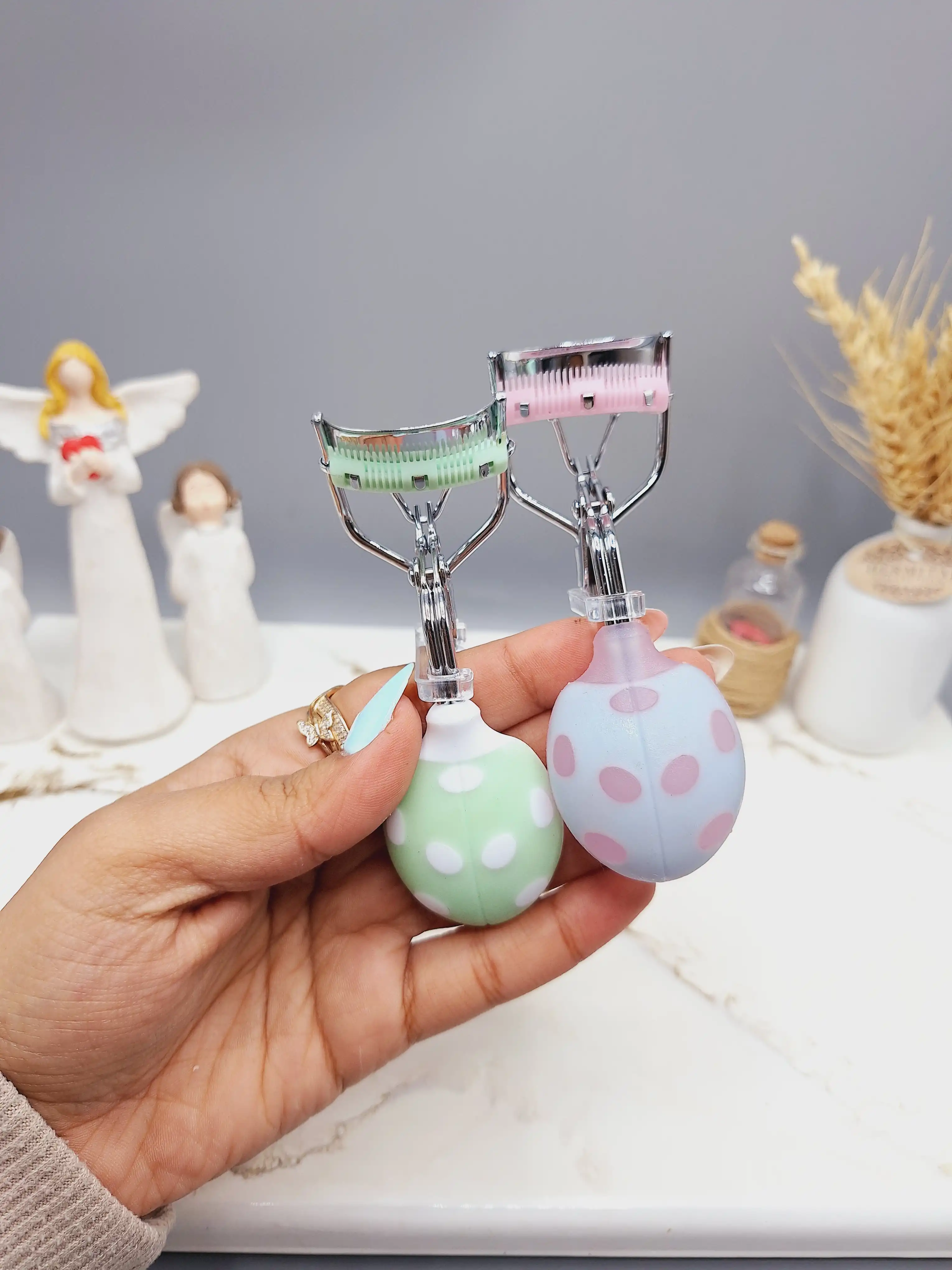 فرمژه شانه دار طرح کفش دوزکی