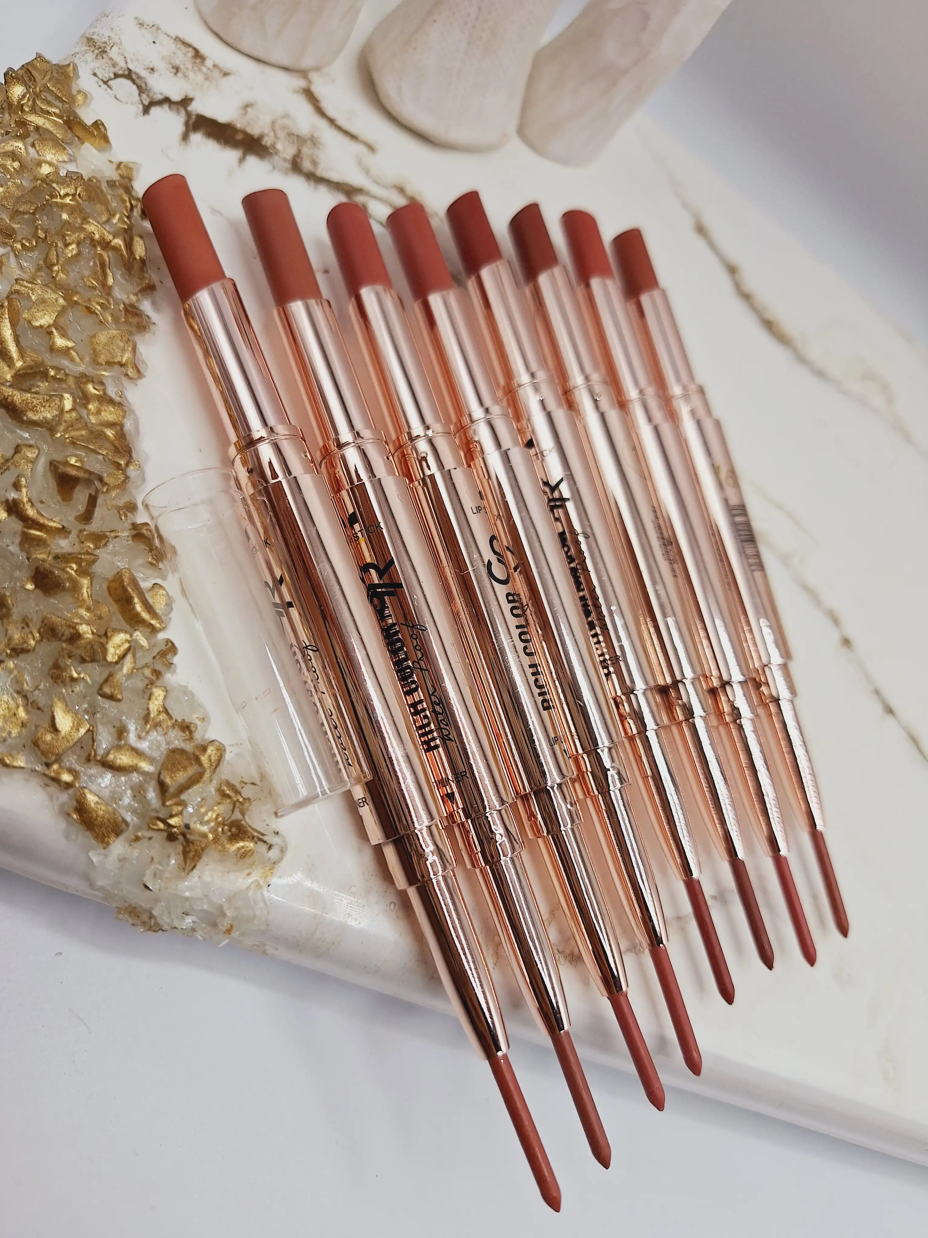 خط لب و رژ لب جامد دو سر ضد آب برند RICH COLOR کد A239