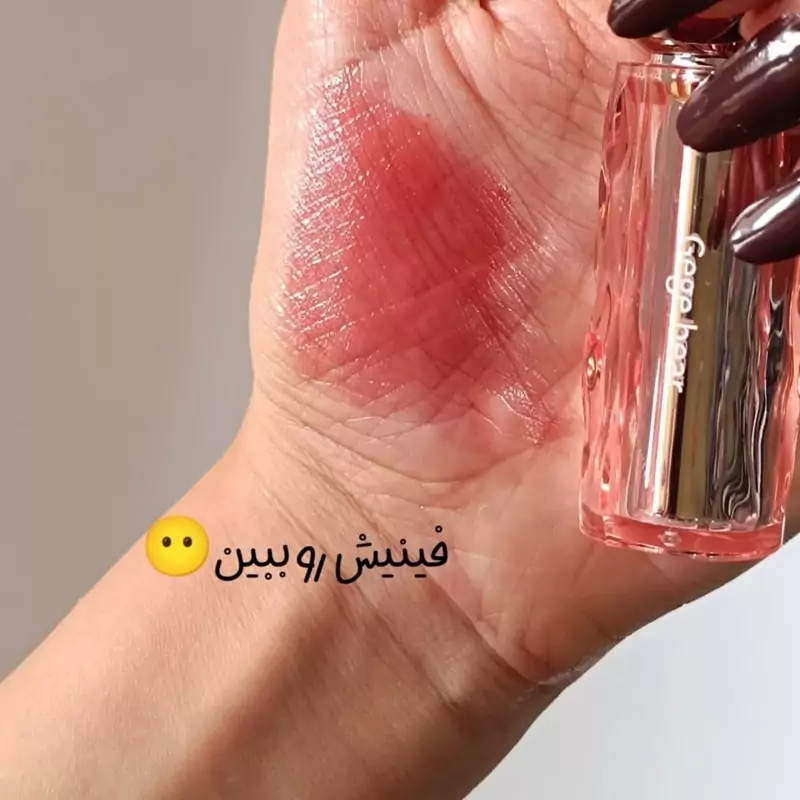 لیپ گلاس خیس طرح کره ای سنگی  برند GEGE BEAR کارتن صورتی کد 5۴۷۰