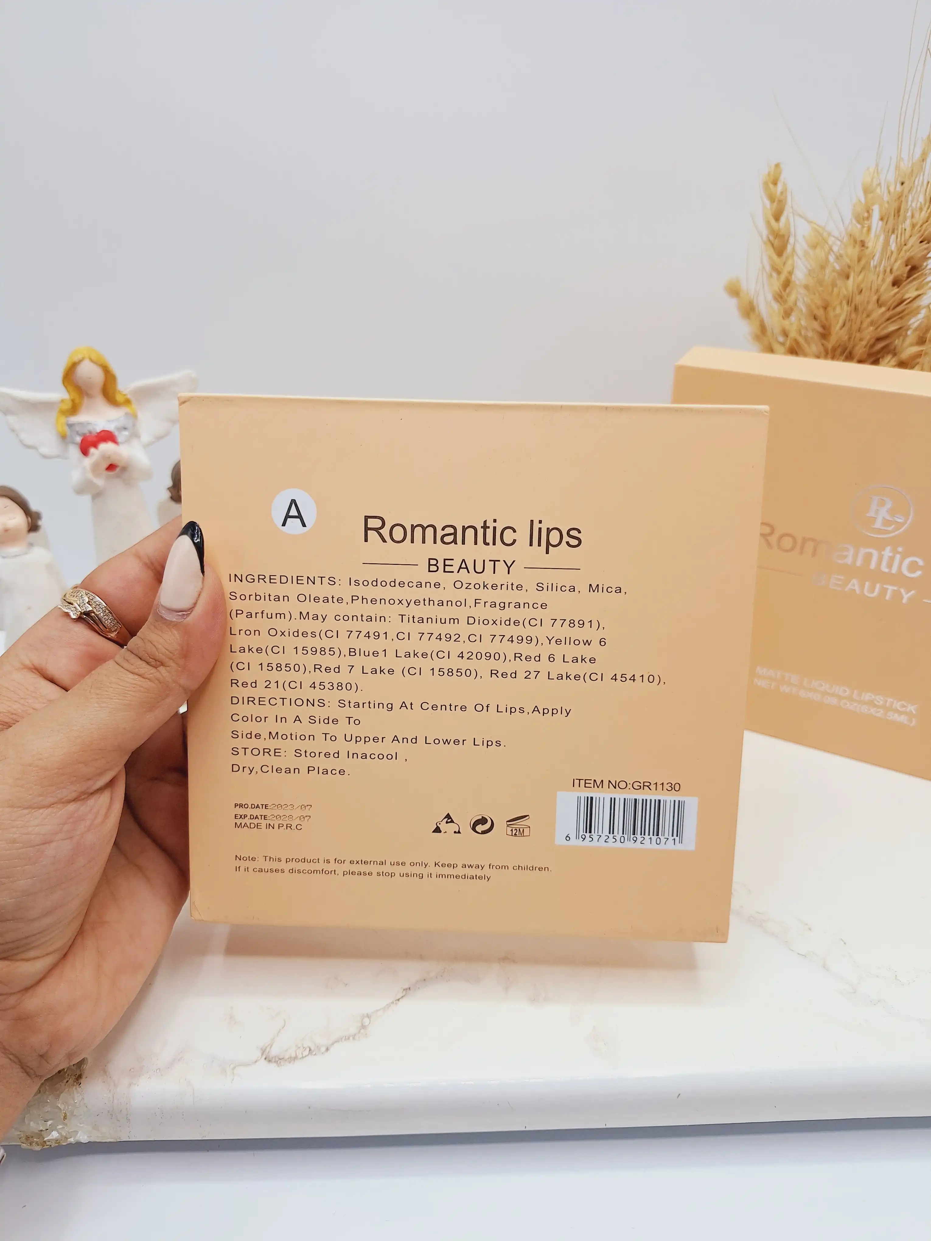 باکس رژ مایع اورجینال برند ROMANTIC LIP کد GR1130
