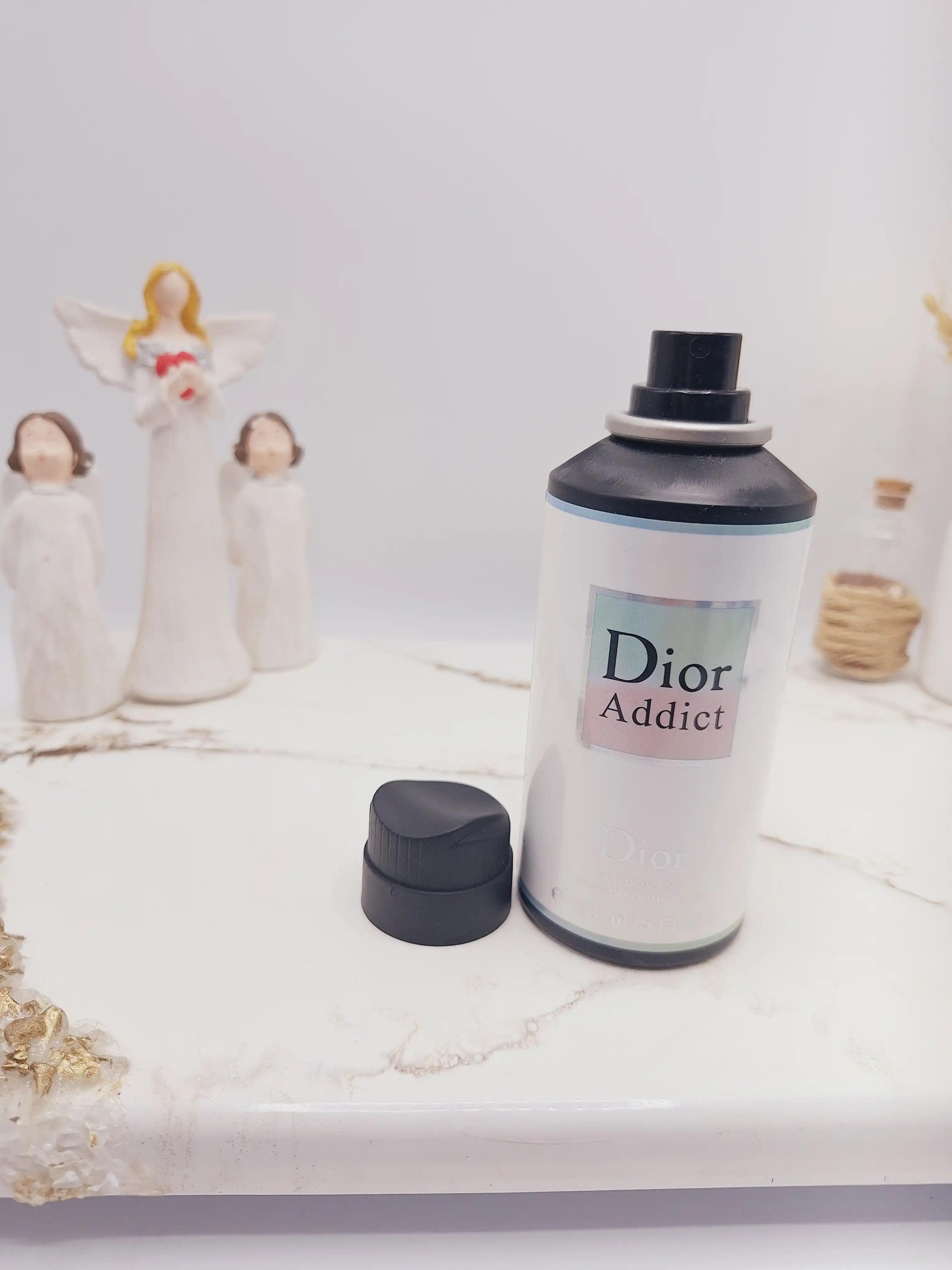 بادی اسپلش خوشبوو و ماندگار مدل Dior Addict (جلد سفید و مشکی)
