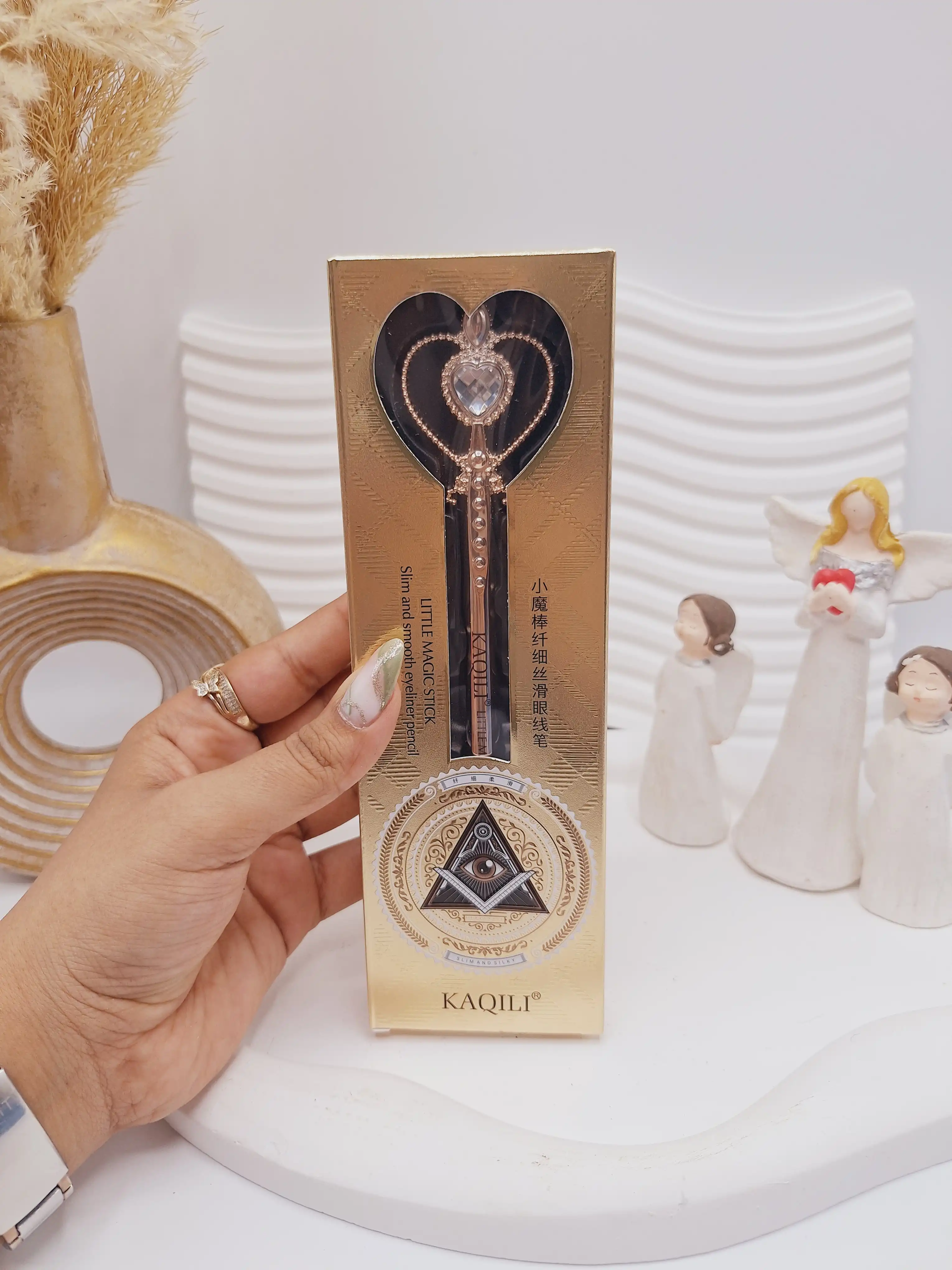 خط چشم سوپر لاکچری اصلی کاکیلی قلبی برند KAQILI کد 2659