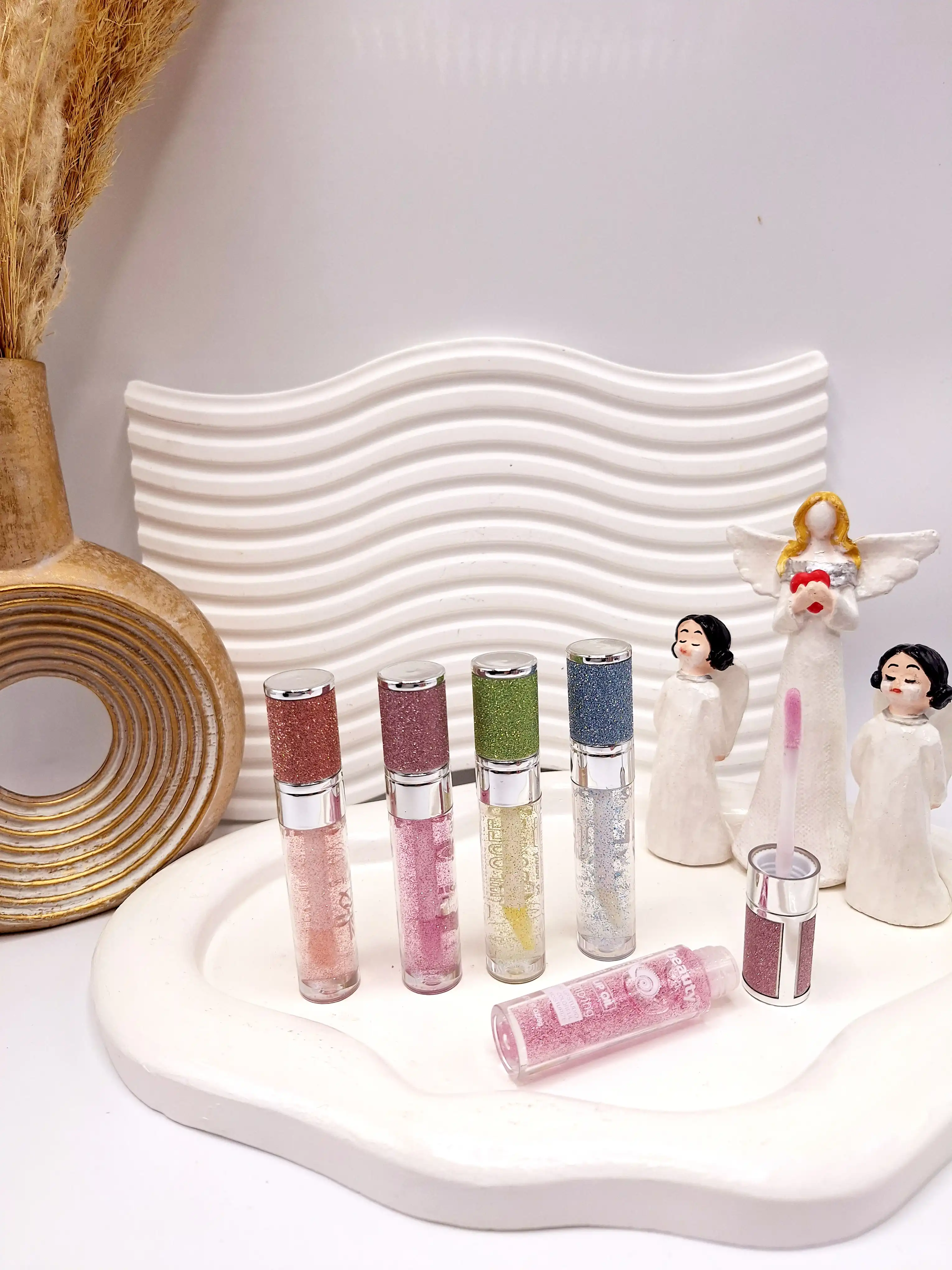 برق لب شاین دار رنگی برند 3Q beauty کد 219