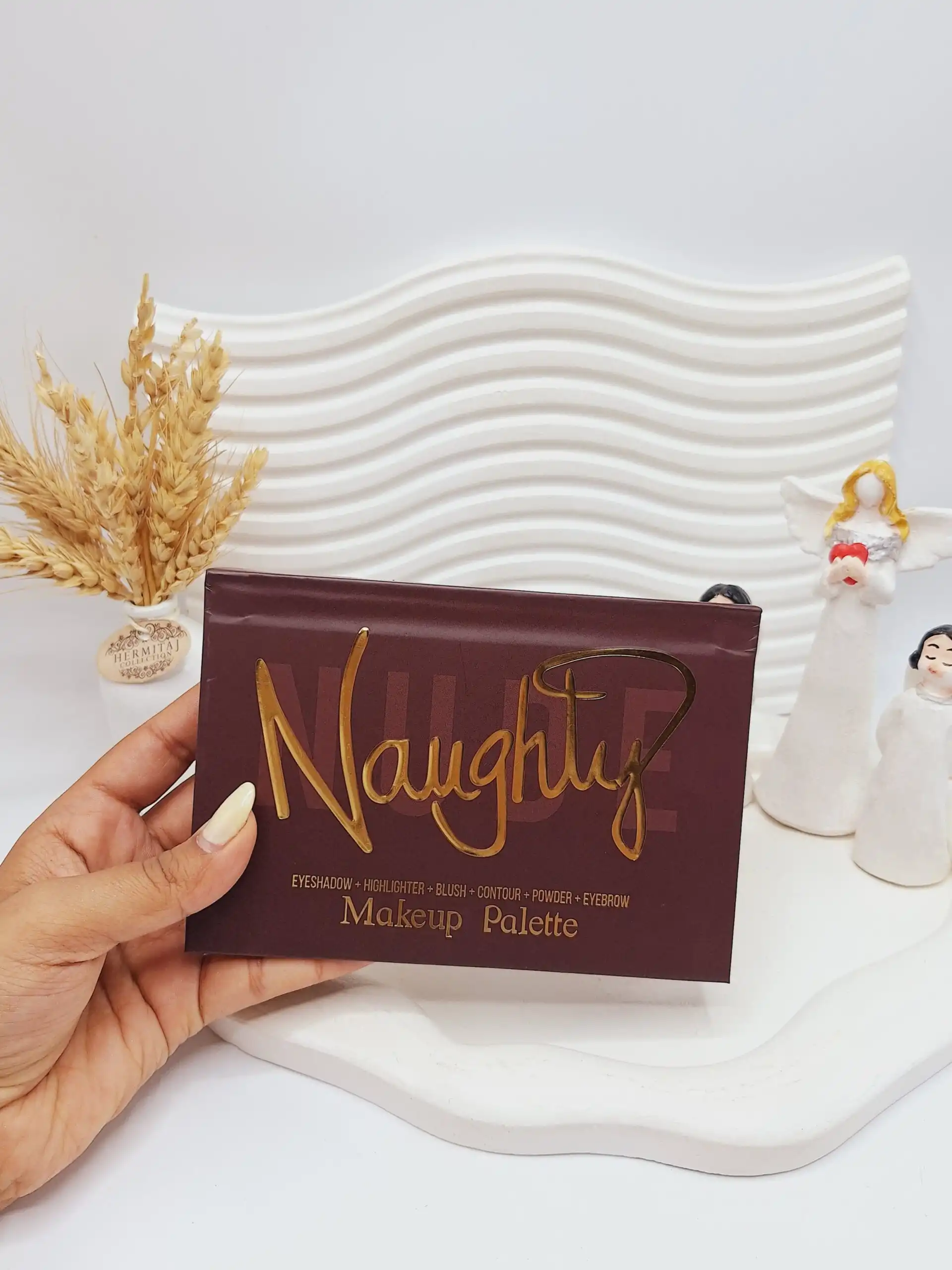 پالت کتابی برند Naughty کد0612