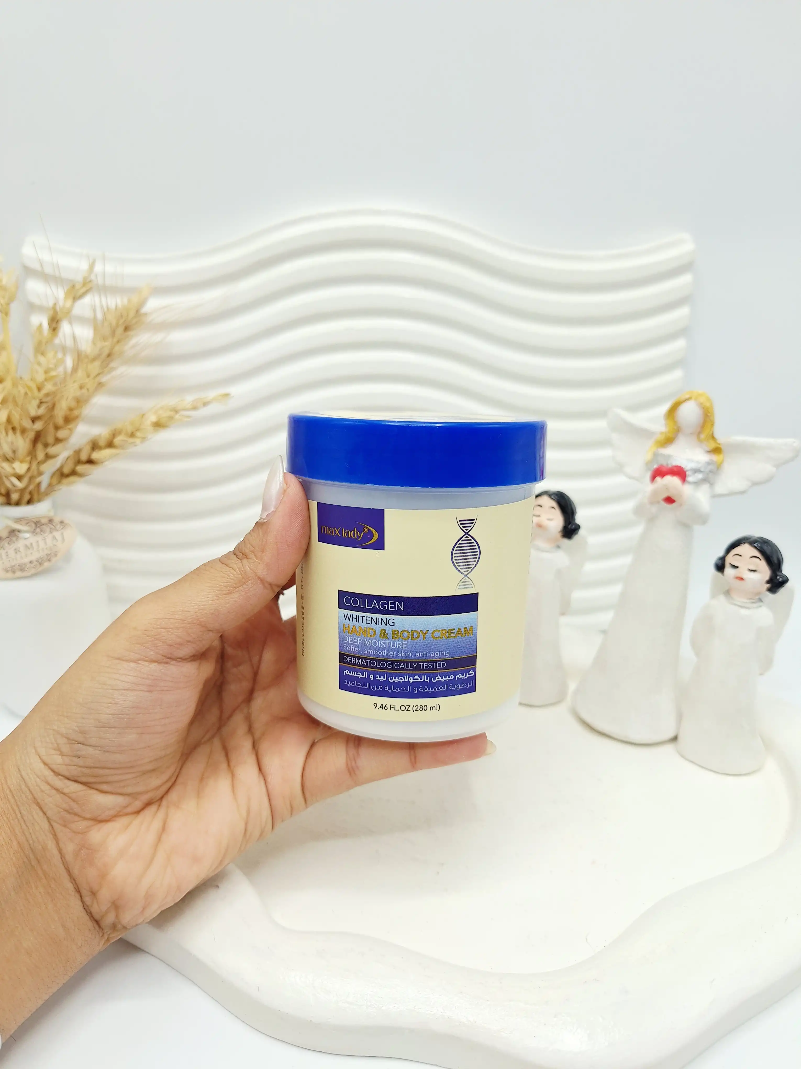 کرم روشن کننده مکس لیدی مدل Collagen حجم 280 میل کد 4827 (درب آبی)