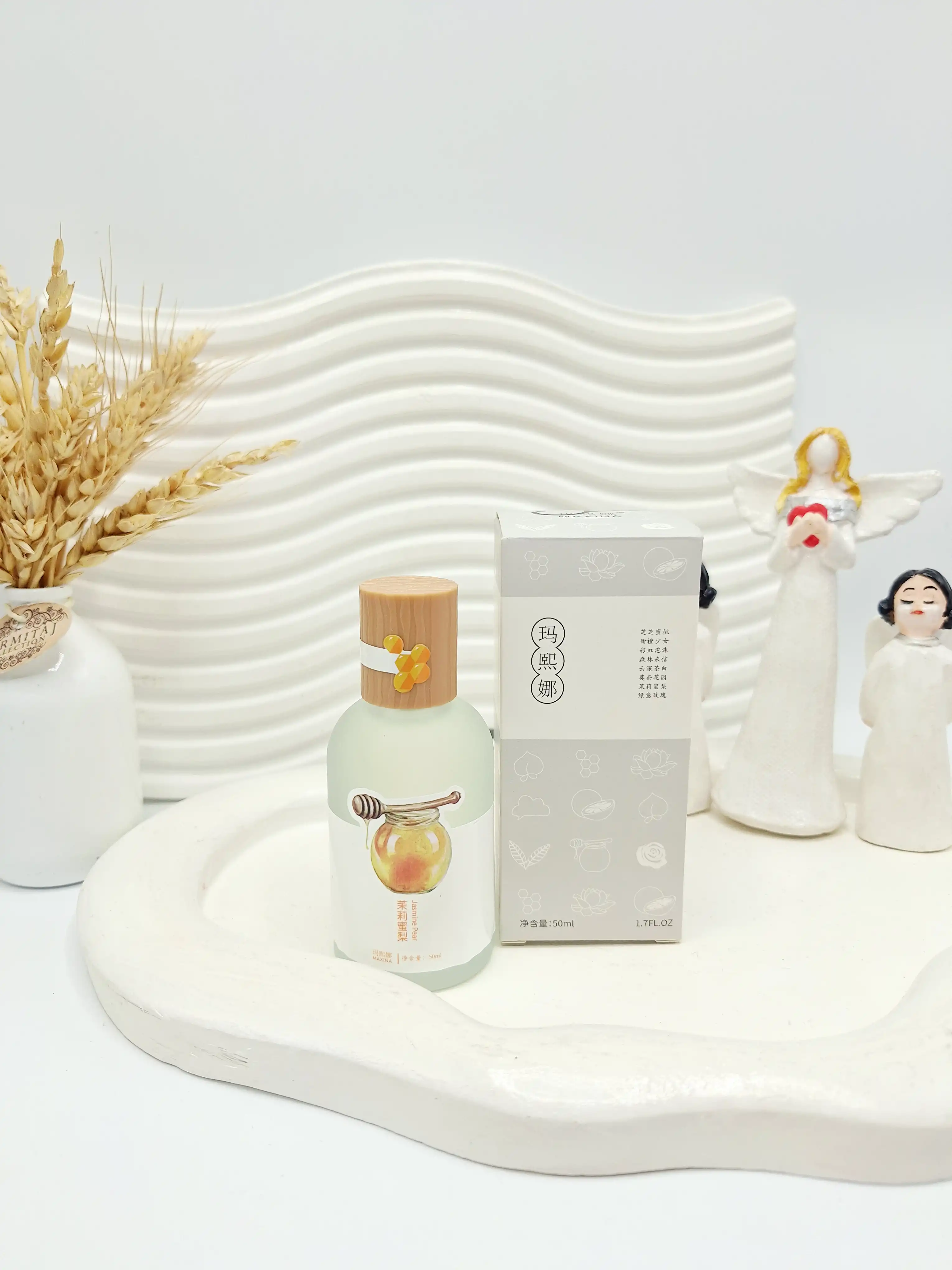 عطر بیکینی چوبی رایحه عسل حجم 50 میل