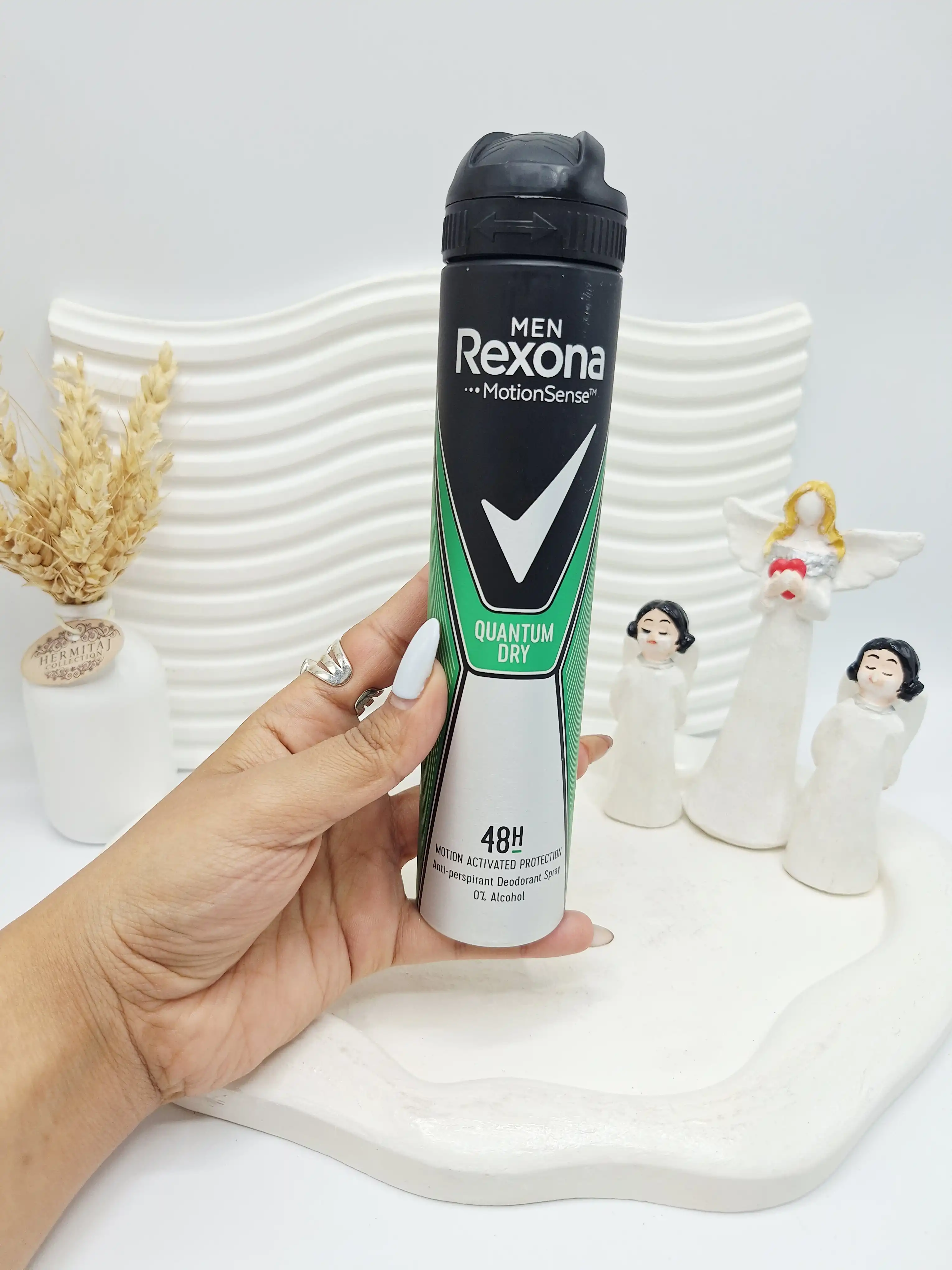 اسپری ضد تعریق مردانه Rexona Quantum Dry محافظت فعال 48 ساعته کد ۹۸۱۸