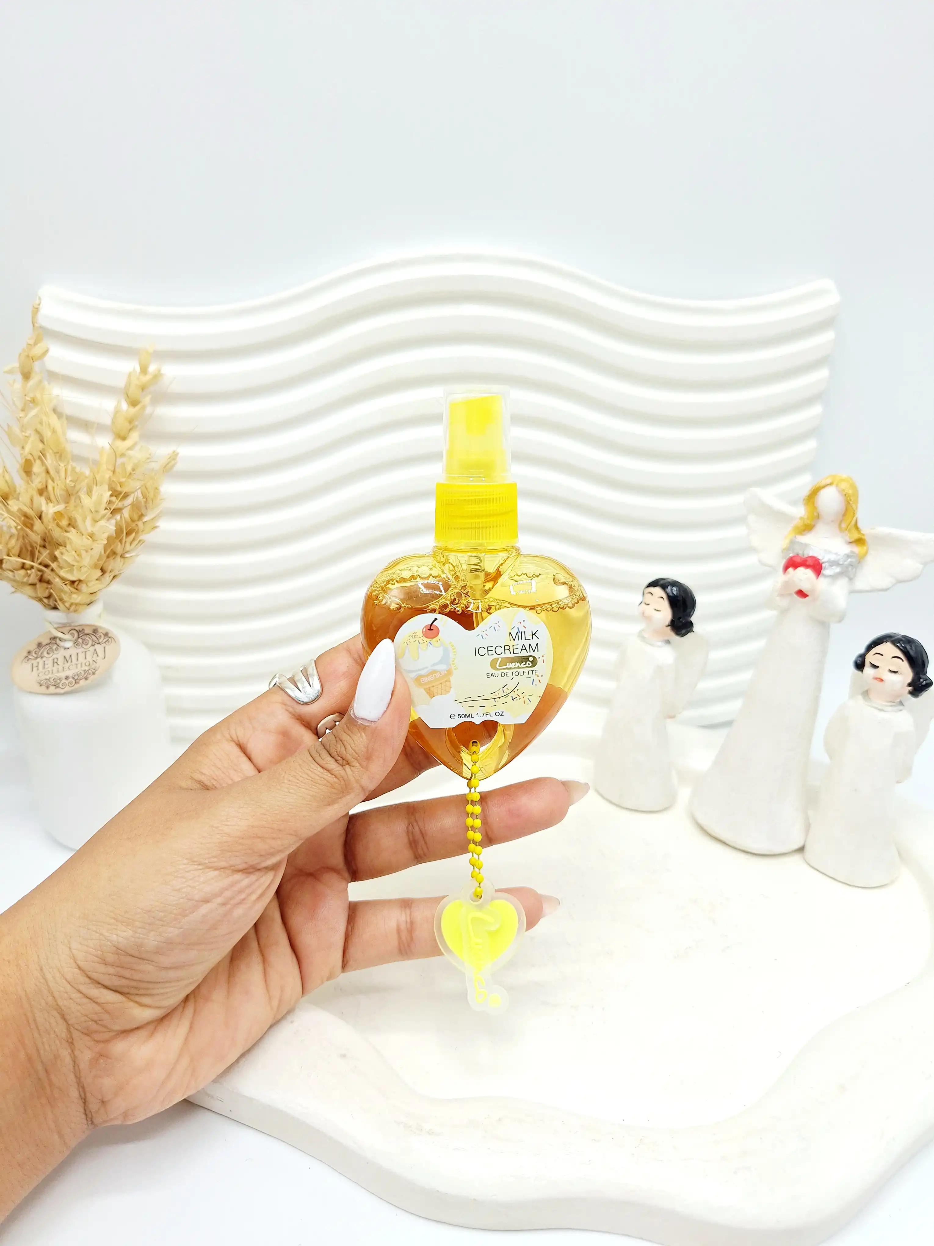 عطر بیکینی میوه ای قلبی ys2522