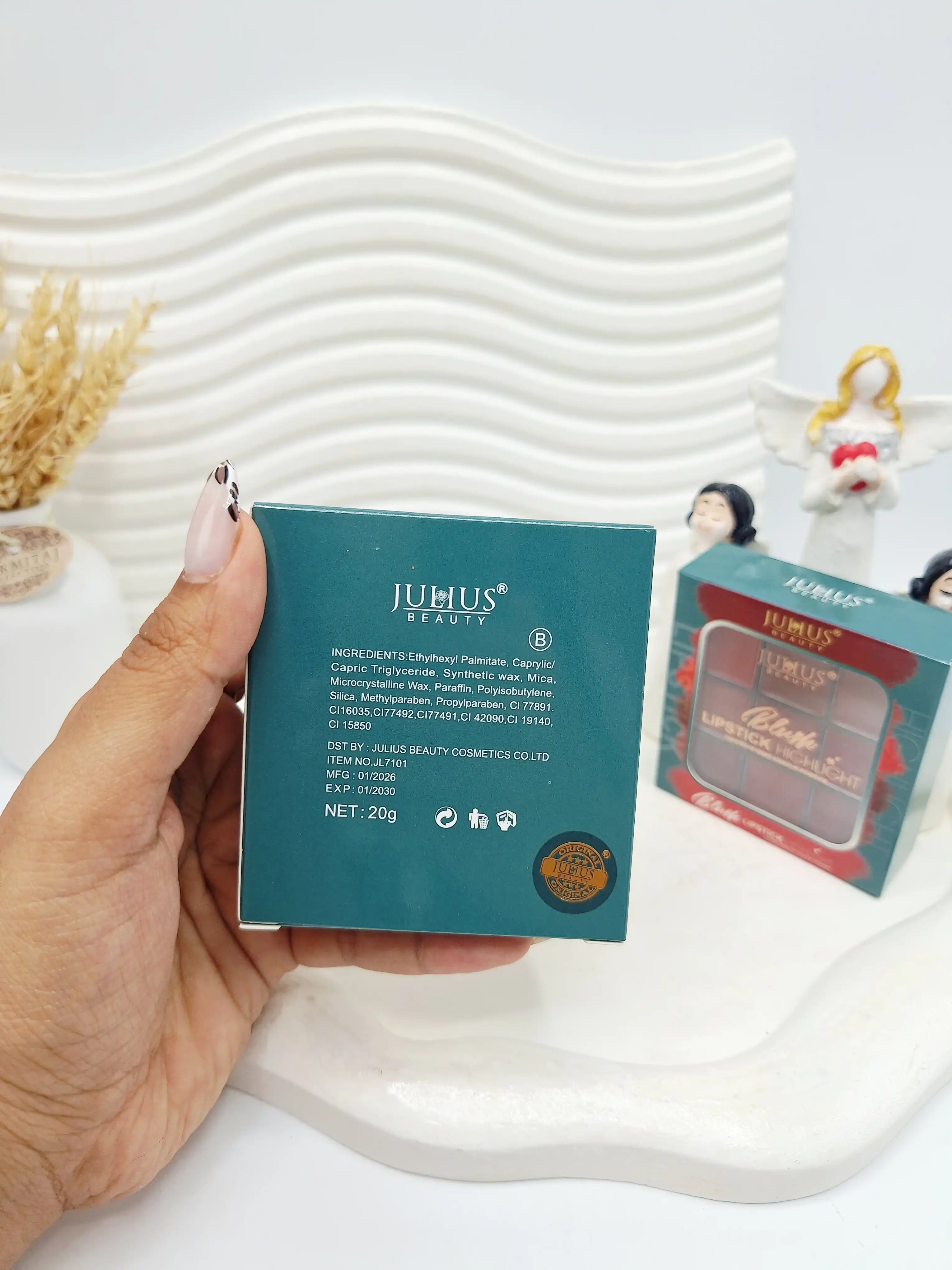 پالت رژ لب و رژ گونه و هایلایتر جولیوس
